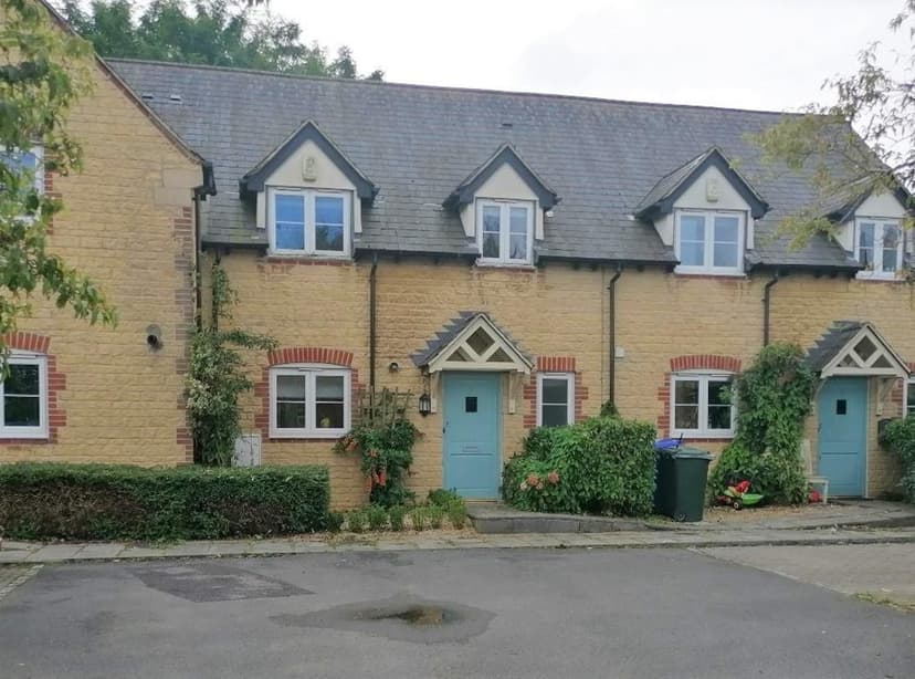 Image 1:3 bedroom Terraced house to rent