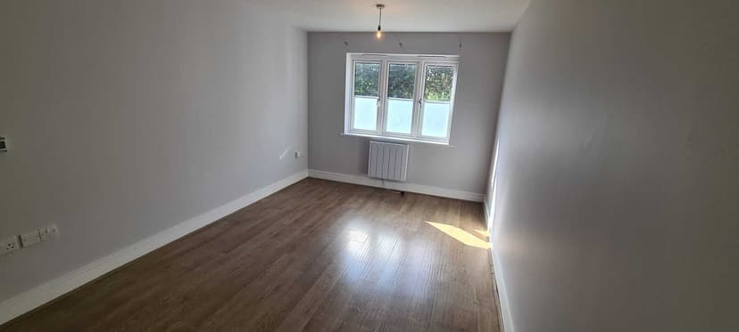 Image 2:2 bedroom Apartment or flat to rent