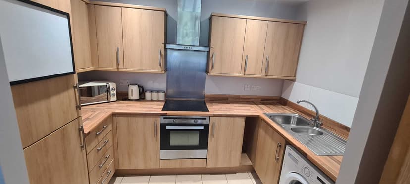 Image 1:2 bedroom Apartment or flat to rent