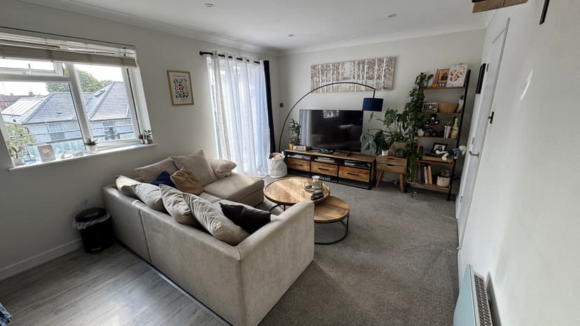 Image 3:2 bedroom Apartment or flat to rent