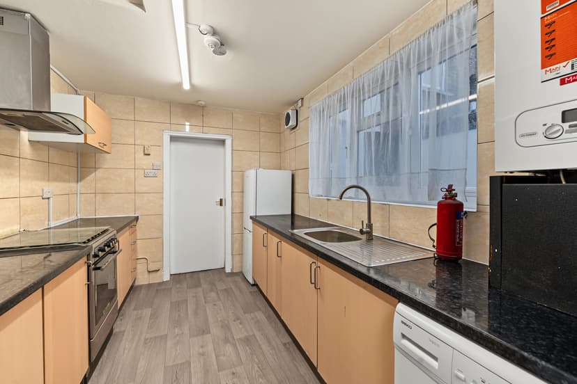 Image 2:2 bedroom Terraced house to rent