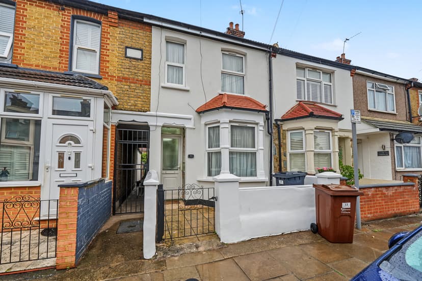 Image 1:2 bedroom Terraced house to rent