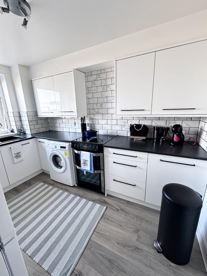 Image 1:2 bedroom Apartment or flat to rent