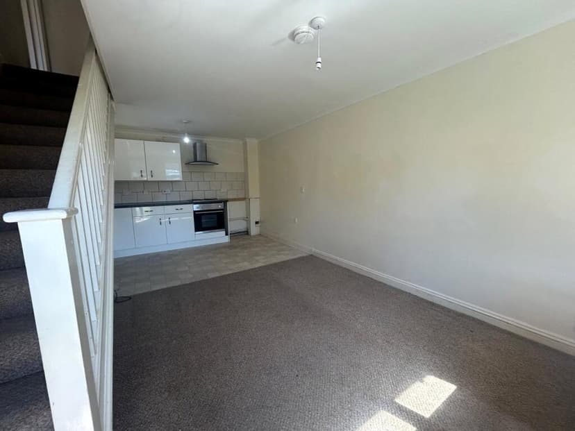 Image 3:2 bedroom Terraced house to rent