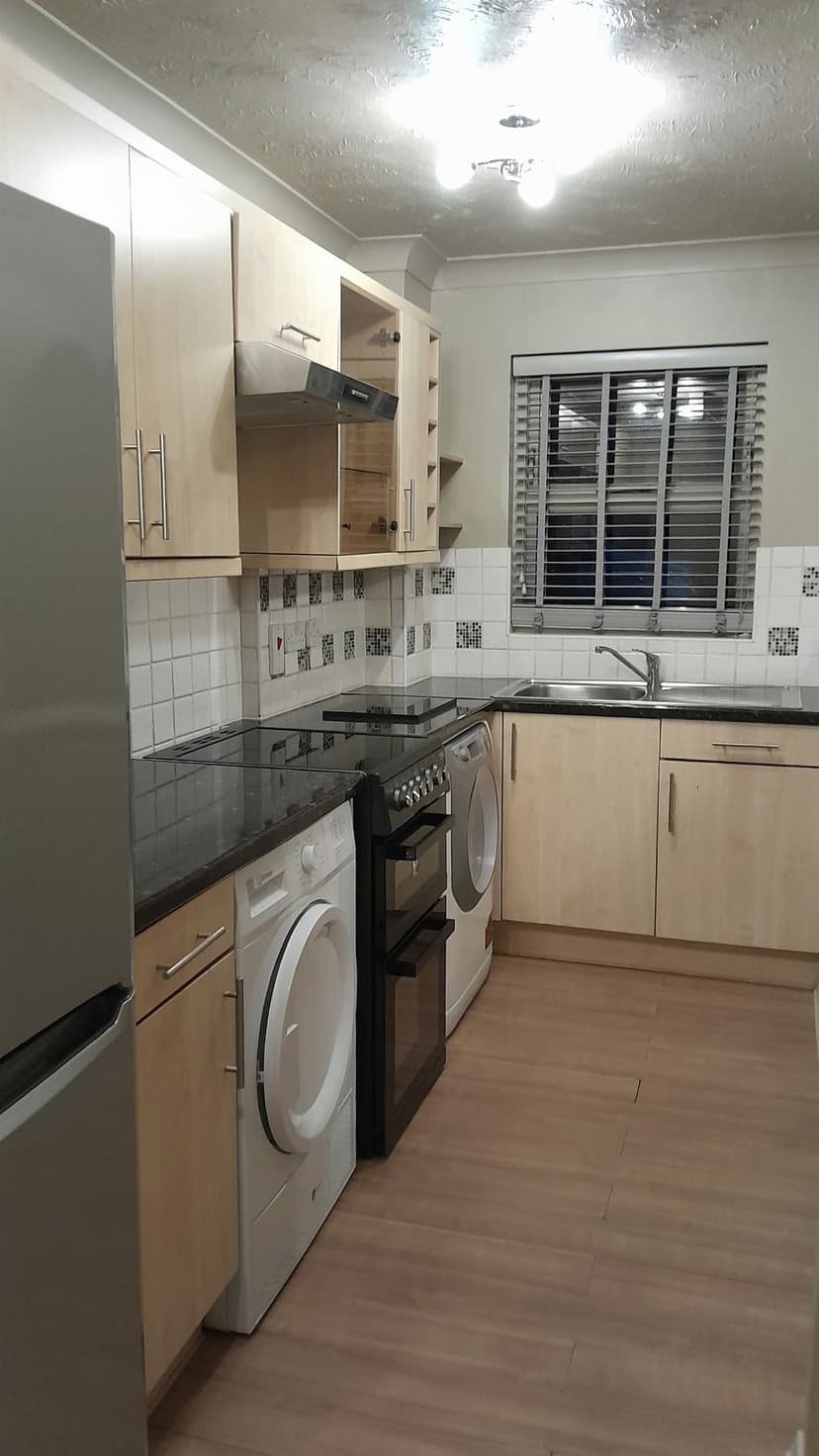 Image 2:1 bedroom End-of-terrace house to rent