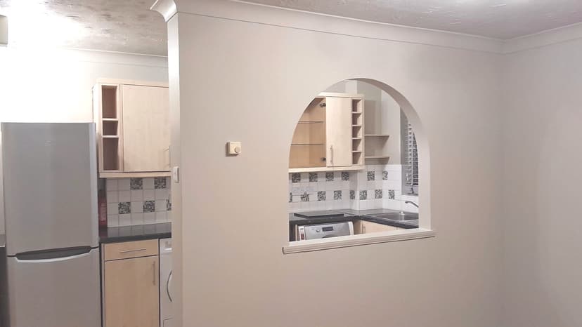 Image 3:1 bedroom End-of-terrace house to rent