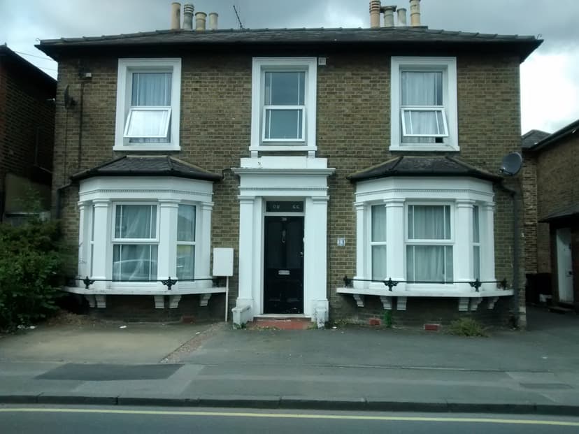 Image 1:1 bedroom to rent