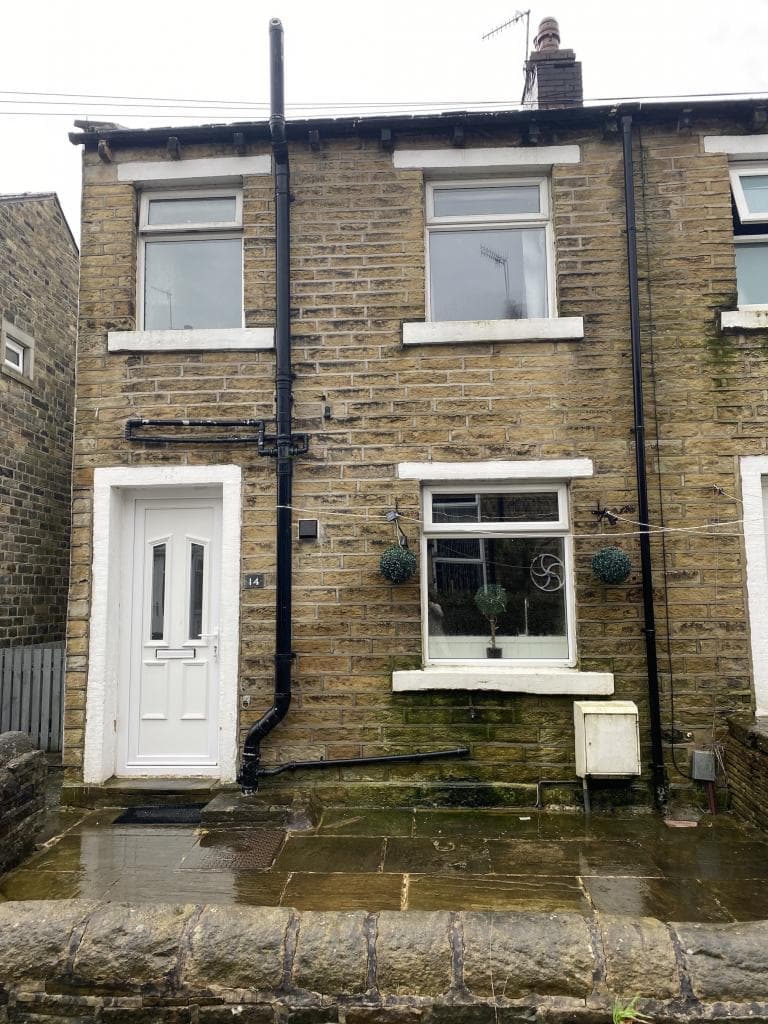 Image 1:1 bedroom Cottage to rent