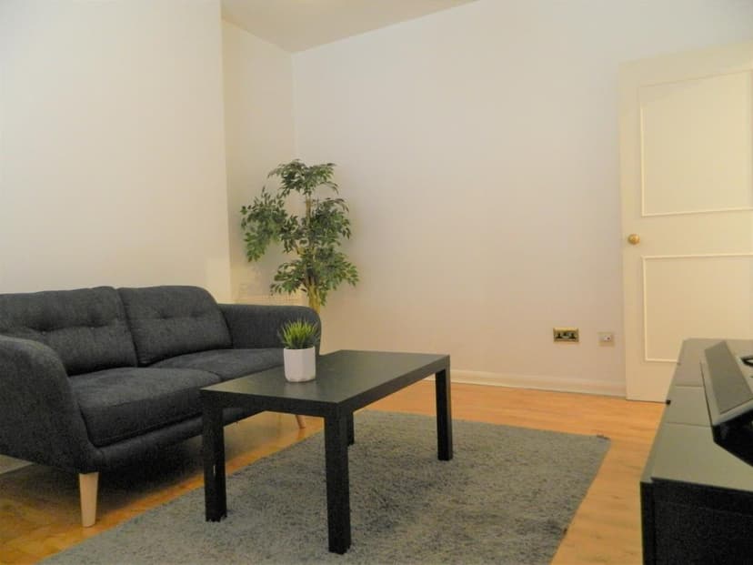 Image 3:1 bedroom Flat to rent