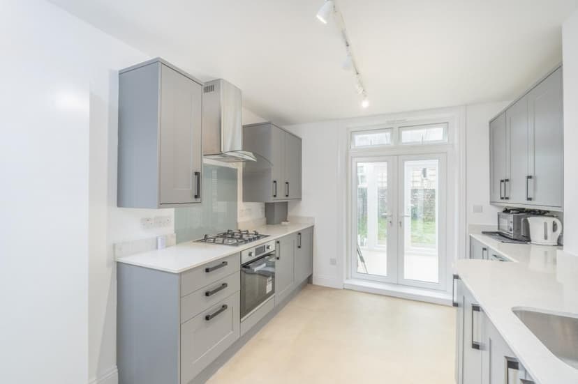 Image 2:1 bedroom Flat to rent