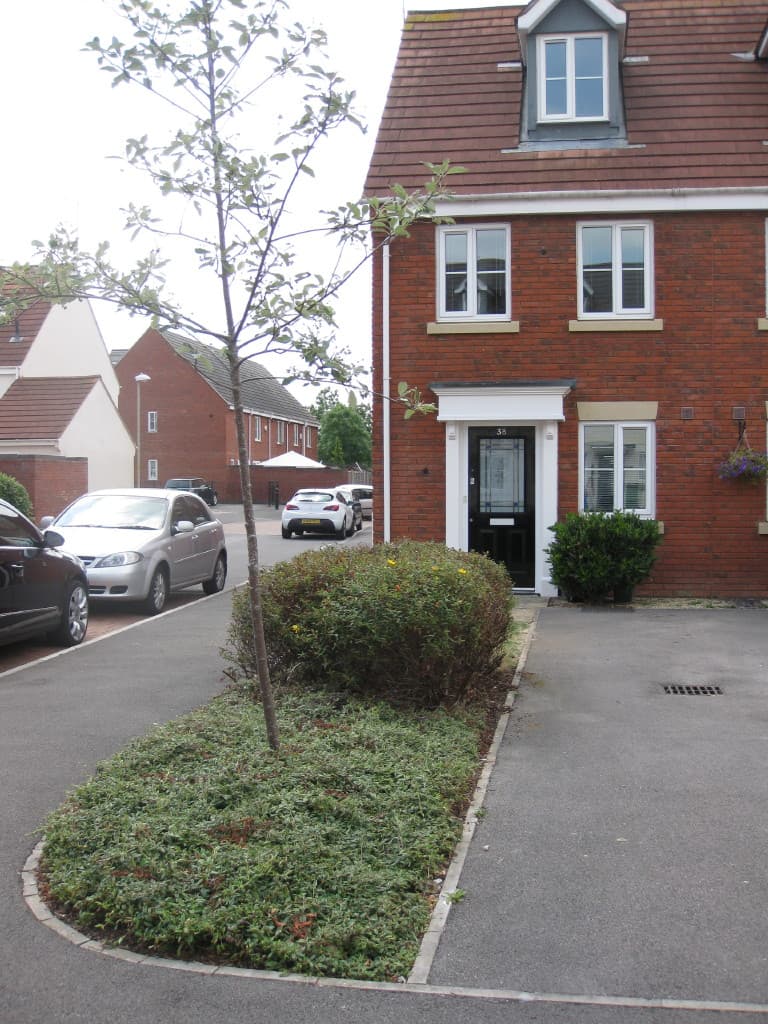 Image 1:3 bedroom End-of-terrace house to rent