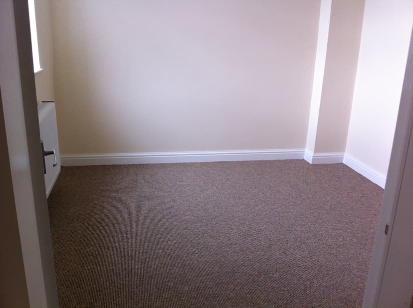 Image 3:2 bedroom Flat to rent