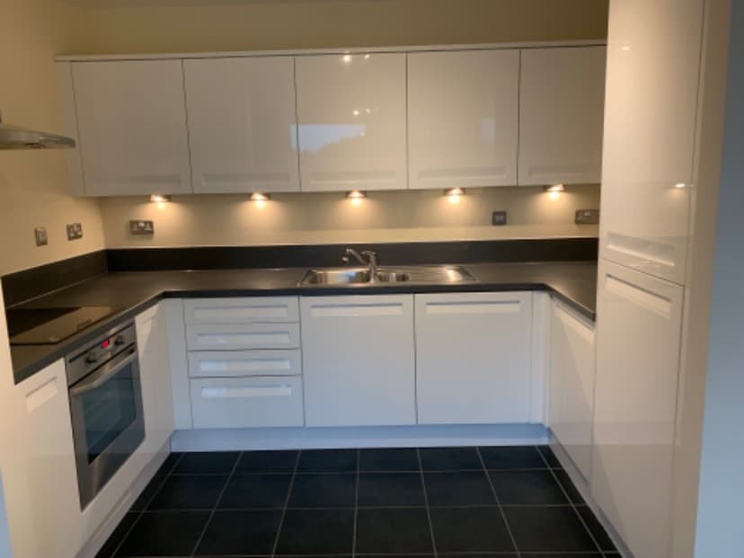 Image 3:2 bedroom Apartment or flat to rent