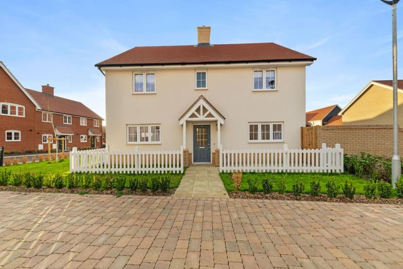 Image 1:4 bedroom Detached house to rent