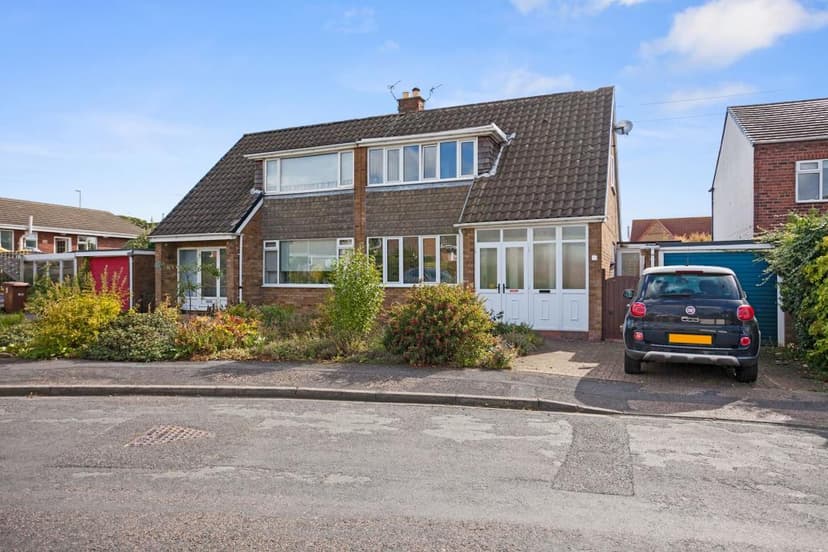 Image 1:3 bedroom Semi-detached house to rent