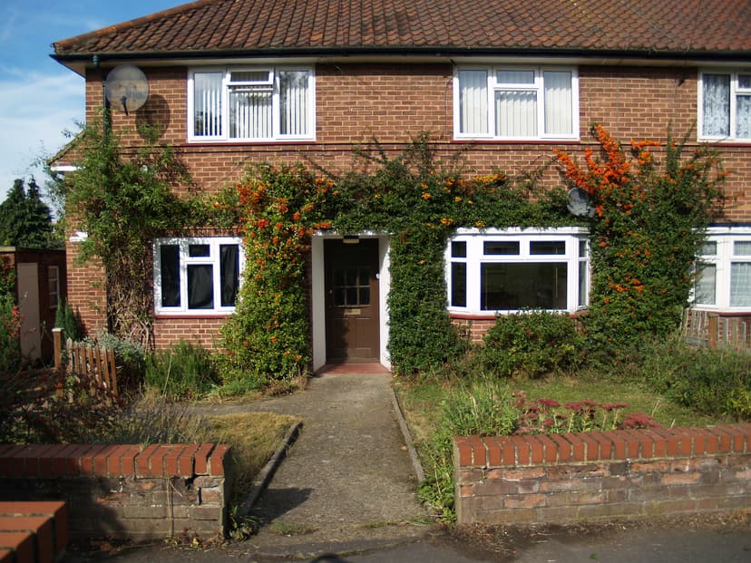 Image 1:2 bedroom Maisonette to rent