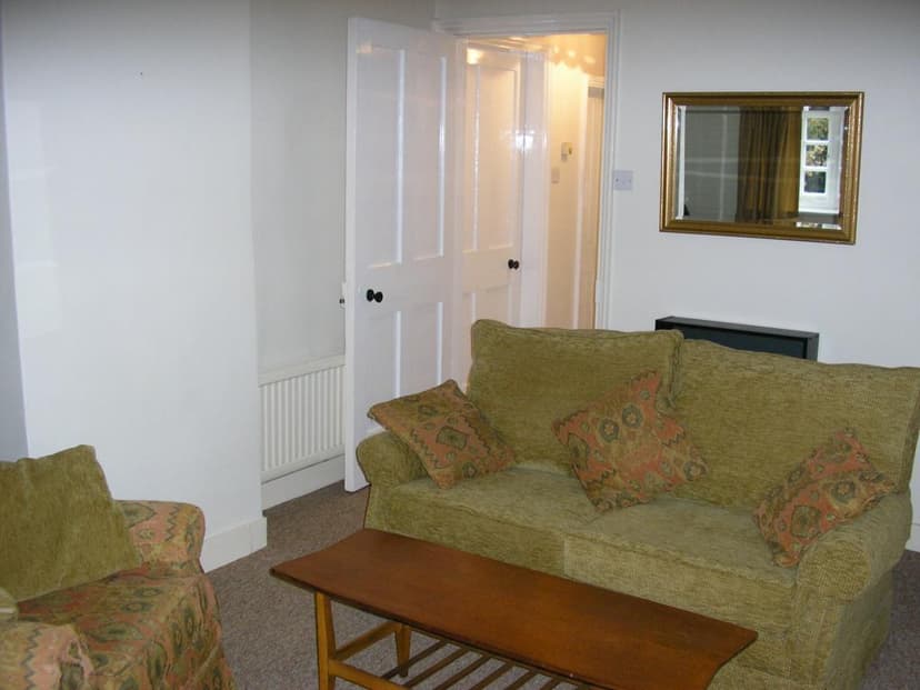 Image 2:1 bedroom Apartment or flat to rent