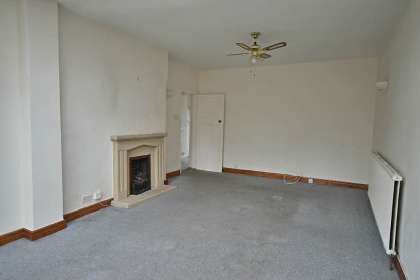 Image 3:3 bedroom Semi-detached house to rent