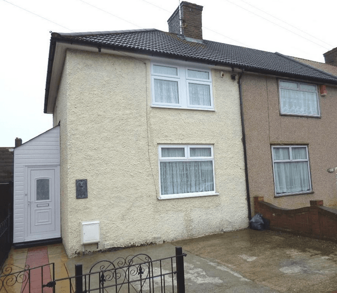 Image 1:2 bedroom End-of-terrace house to rent