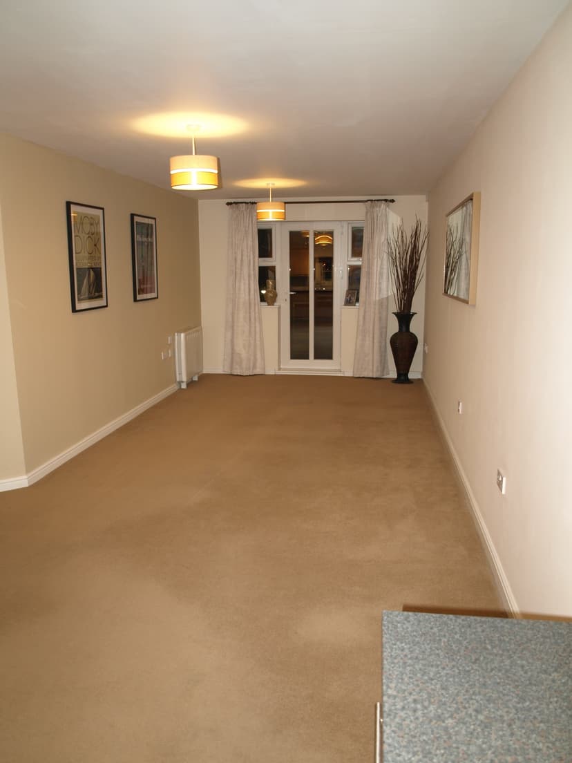 Image 3:2 bedroom Apartment or flat to rent