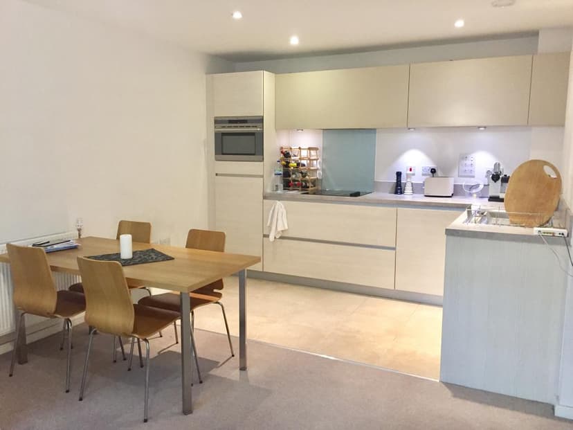 Image 2:1 bedroom Apartment or flat to rent