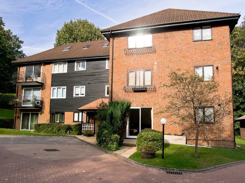 Image 1:2 bedroom Penthouse to rent