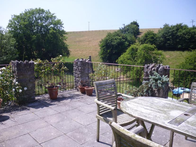 Image 3:2 bedroom Barn conversion to rent