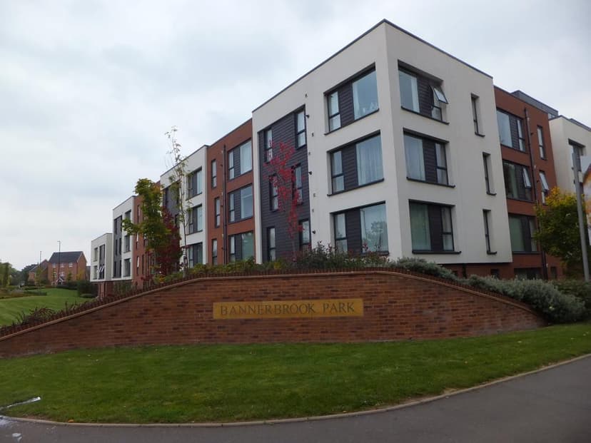 Image 1:2 bedroom Apartment or flat to rent