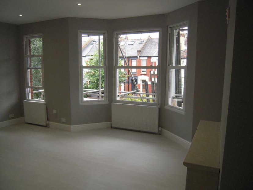 Image 3:3 bedroom Flat to rent