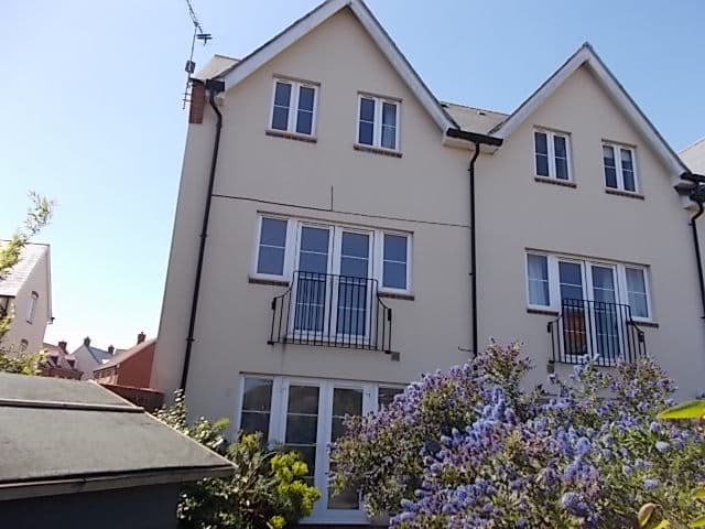 Image 3:4 bedroom Townhouse to rent