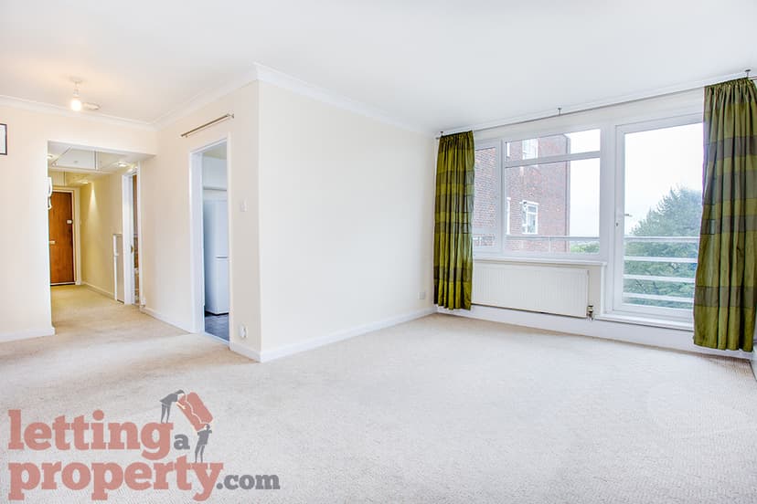 Image 3:2 bedroom Flat to rent