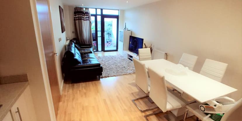 Image 2:2 bedroom Apartment or flat to rent