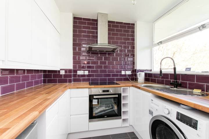 Image 1:1 bedroom Apartment or flat to rent