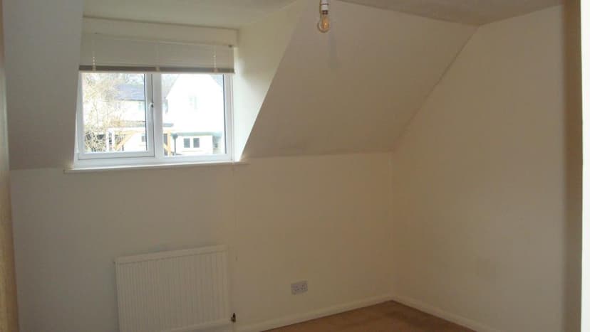 Image 3:1 bedroom Semi-detached house to rent