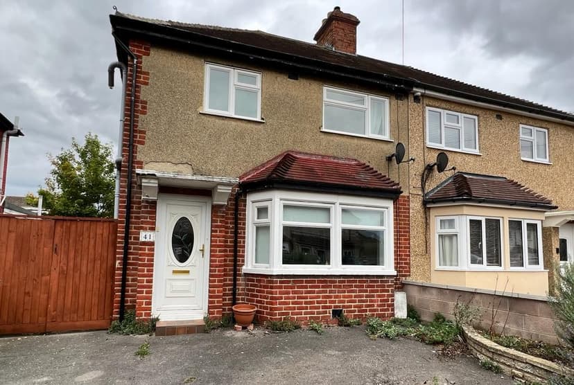 Image 1:3 bedroom Semi-detached house to rent