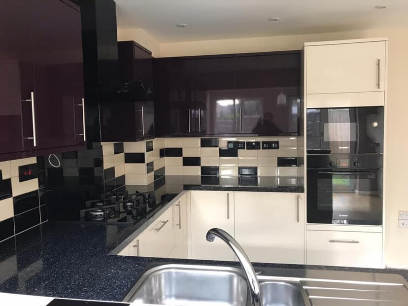 Image 3:3 bedroom Semi-detached house to rent