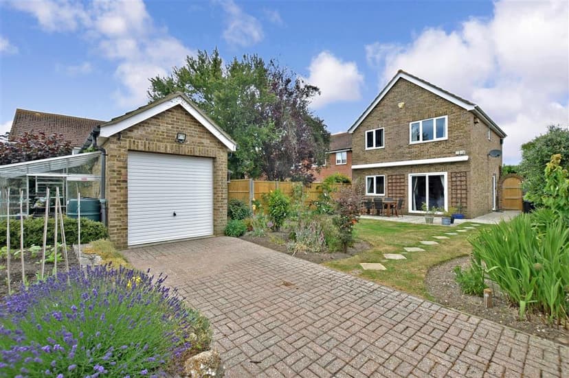 Image 1:3 bedroom Detached house to rent