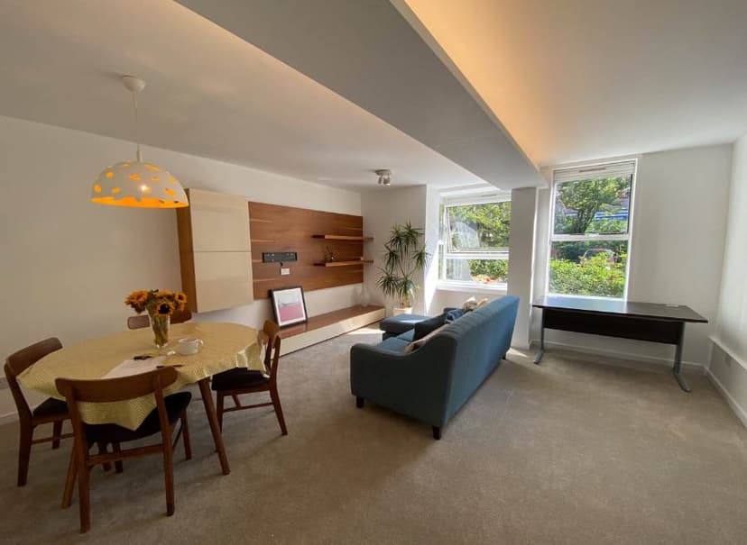 Image 1:2 bedroom Apartment or flat to rent