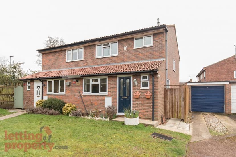 Image 1:3 bedroom Semi-detached house to rent