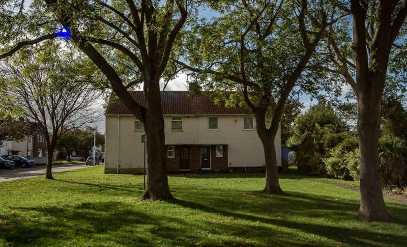 Image 2:3 bedroom Semi-detached house to rent