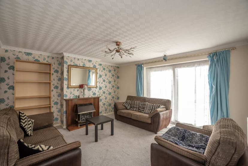 Image 3:3 bedroom Semi-detached house to rent