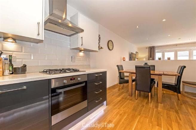 Image 3:4 bedroom Terraced house to rent