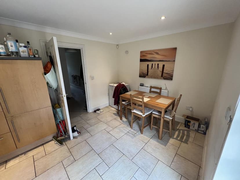 Image 2:3 bedroom Townhouse to rent