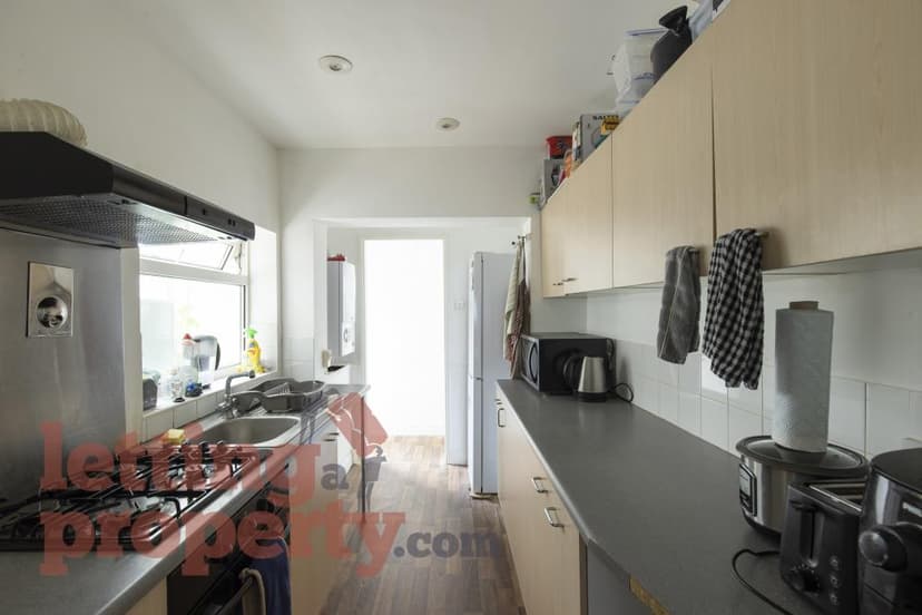 Image 3:4 bedroom Terraced house to rent