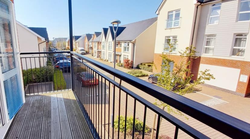 Image 3:2 bedroom Flat to rent