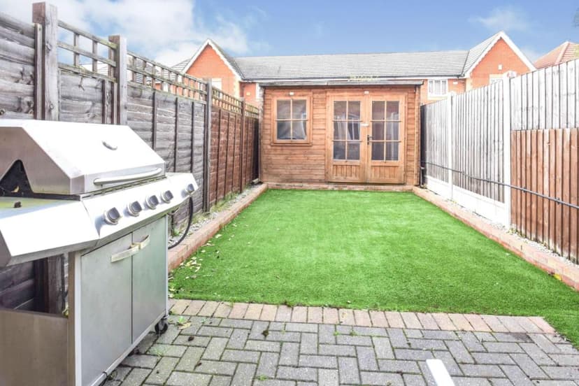 Image 2:2 bedroom Terraced house to rent