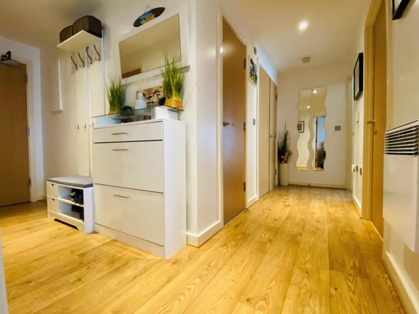 Image 3:2 bedroom Apartment or flat to rent