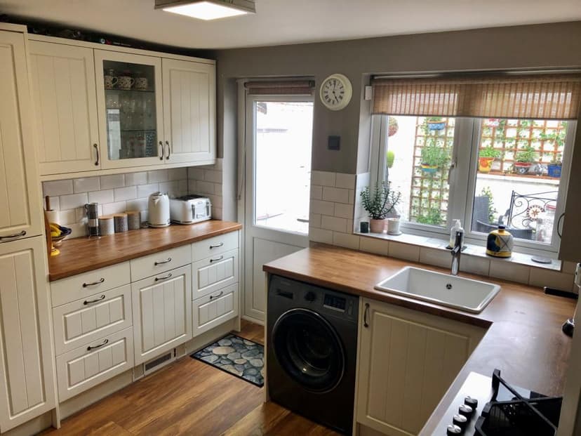 Image 1:2 bedroom Terraced house to rent