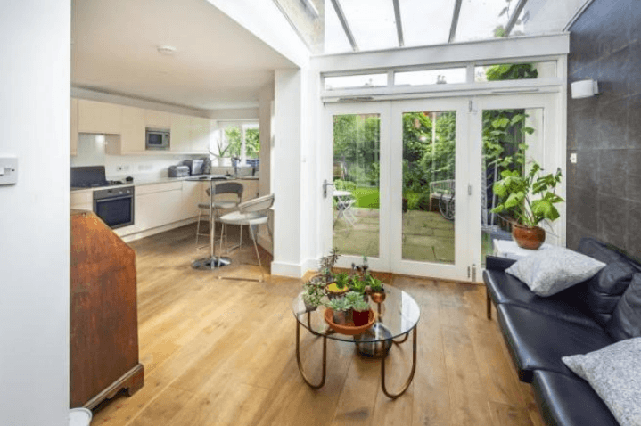 Image 1:5 bedroom Terraced house to rent