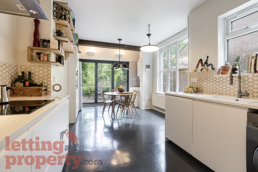 Image 2:3 bedroom Terraced house to rent